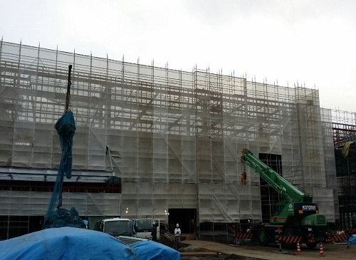 テックランドヤマダ電機　外部足場２