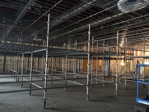 テックランドヤマダ電機　内部