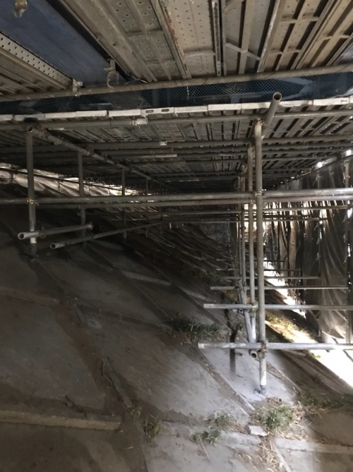 新保土ヶ谷ＩＣ