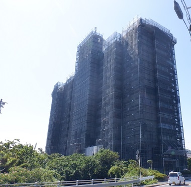 エスカール岩井