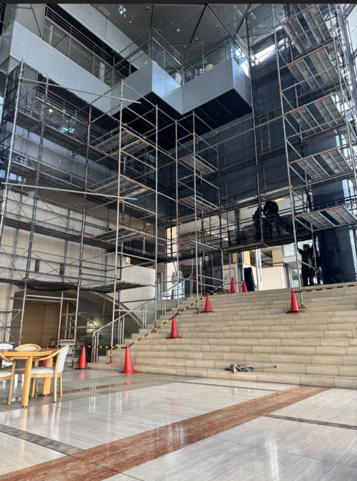 ＪＴＢフォレスタ東館・西館タイル補修工事